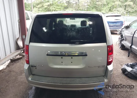 2009 Chrysler Town & Country Lx from USA, damaged, VIN 2A8HR44E59R570092